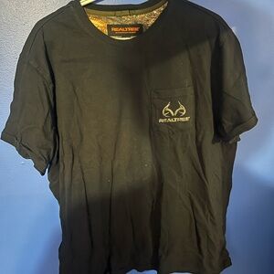 Realtree Black Short Sleeve Men's Tee